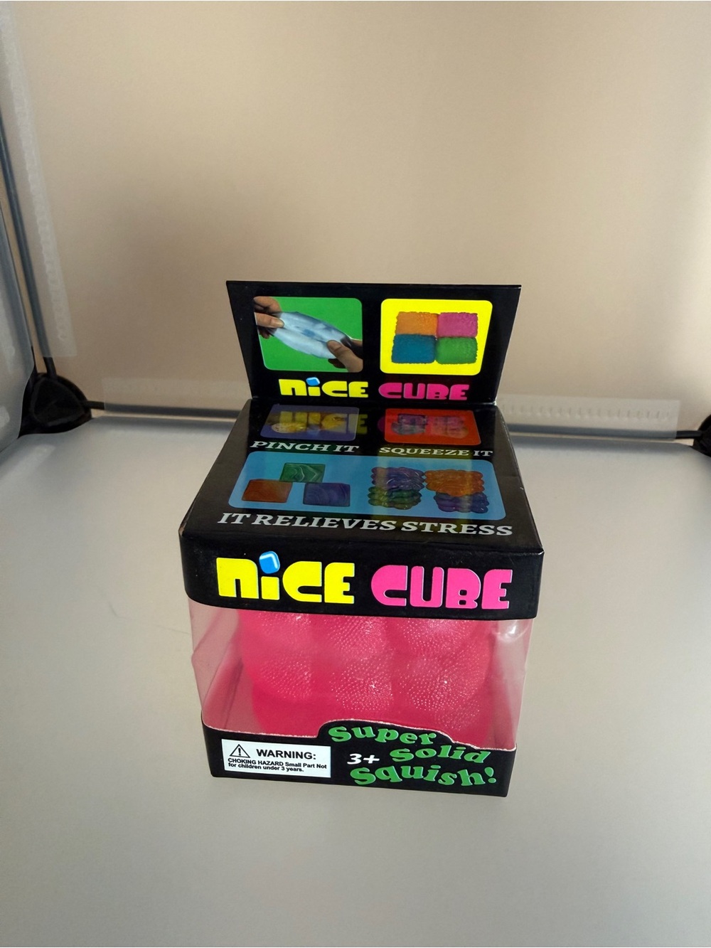 Nice Cube Super Solid Squish - Pink 🩷